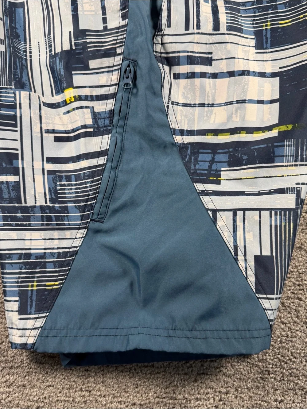 Columbia Mens Board Shorts 36 Surf Cargo Zip Pocket Blue 11 Inseam AM4661